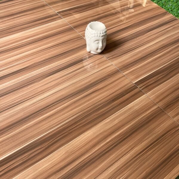 PORCELANATO WOODEN CEDRO 60X60cm – 1.44m2 VITRIFICADO - Imagen 3