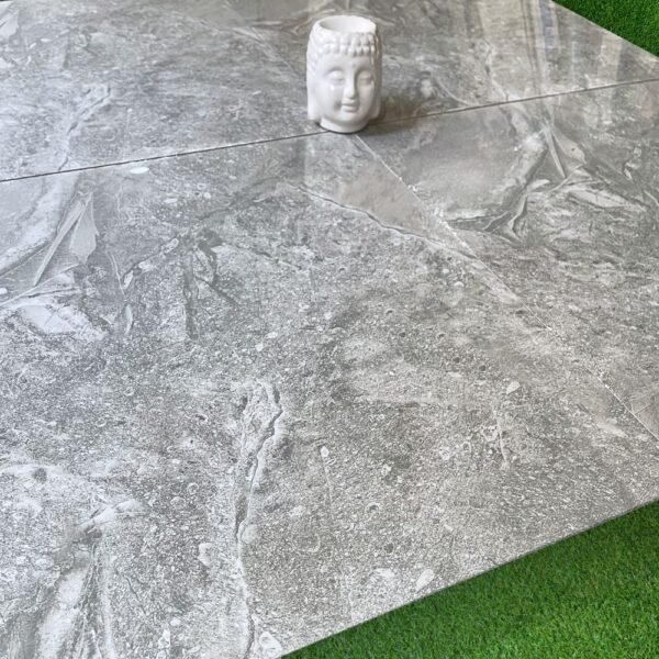 PORCELANATO PIEDRA GRIS 60X60cm – 1.44m2 VITRIFICADO - Imagen 4