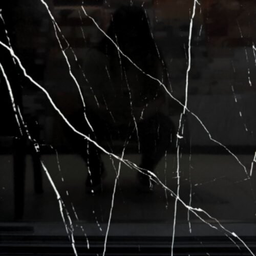 CERÁMICO RECTIFICADO BLACK BETAS – 60X60CM 1.80M2