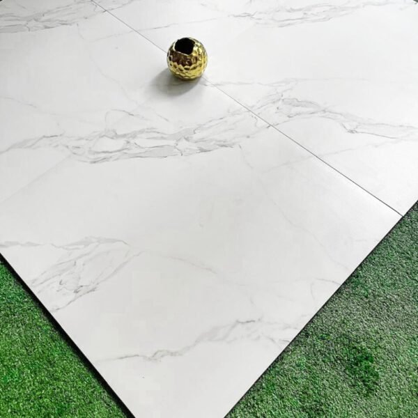 PORCELANATO MATE CARRARA BLANCO 60X60cm – 1.44m2 - Imagen 3