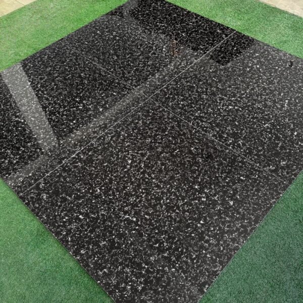 PORCELANATO GRANILLA NEGRO 60X60cm – 1.44m2 – VITRIFICADO - Imagen 4